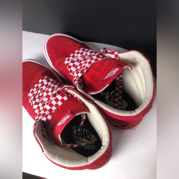 🍄Vans Red High-Tops with Checkered Laces🍄 - Picture 9 of 15